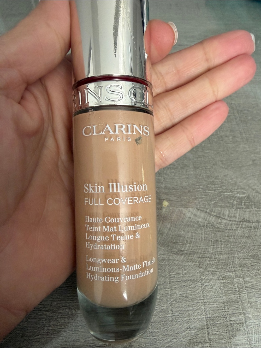 Clarins Skin Illusion Full Coverage Foundation - 111N